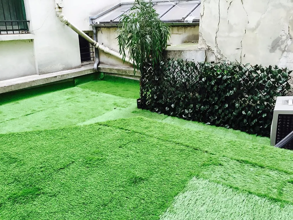 Fleur De Lys One Bedroom Apartment Paris